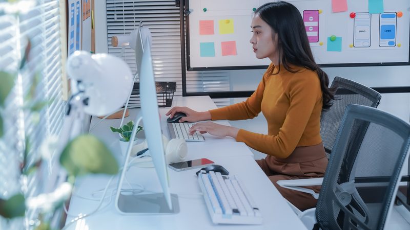 Pearl - RealNex AI-powered training and support assistant for commercial real estate platform users
