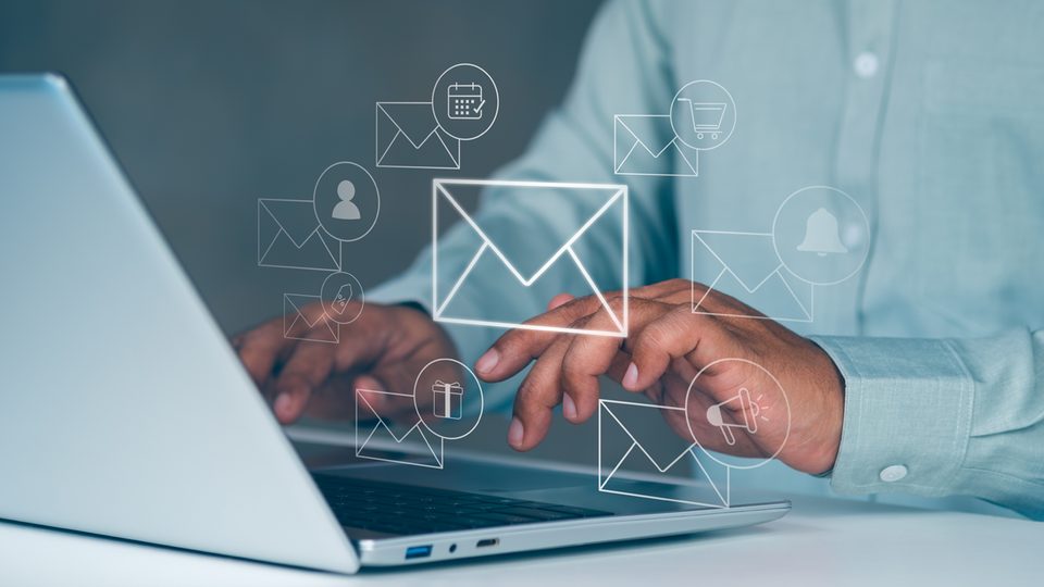 Email marketing campaign dashboard